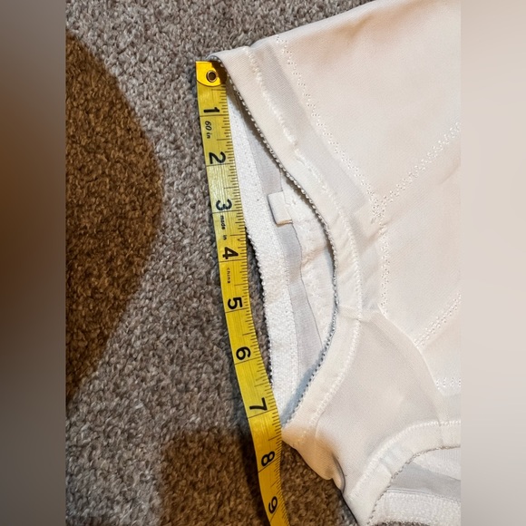 VINTAGE SUBTRACT WOMEN'S CONTROL BRIEF GIRDLE - Picture 12 of 13